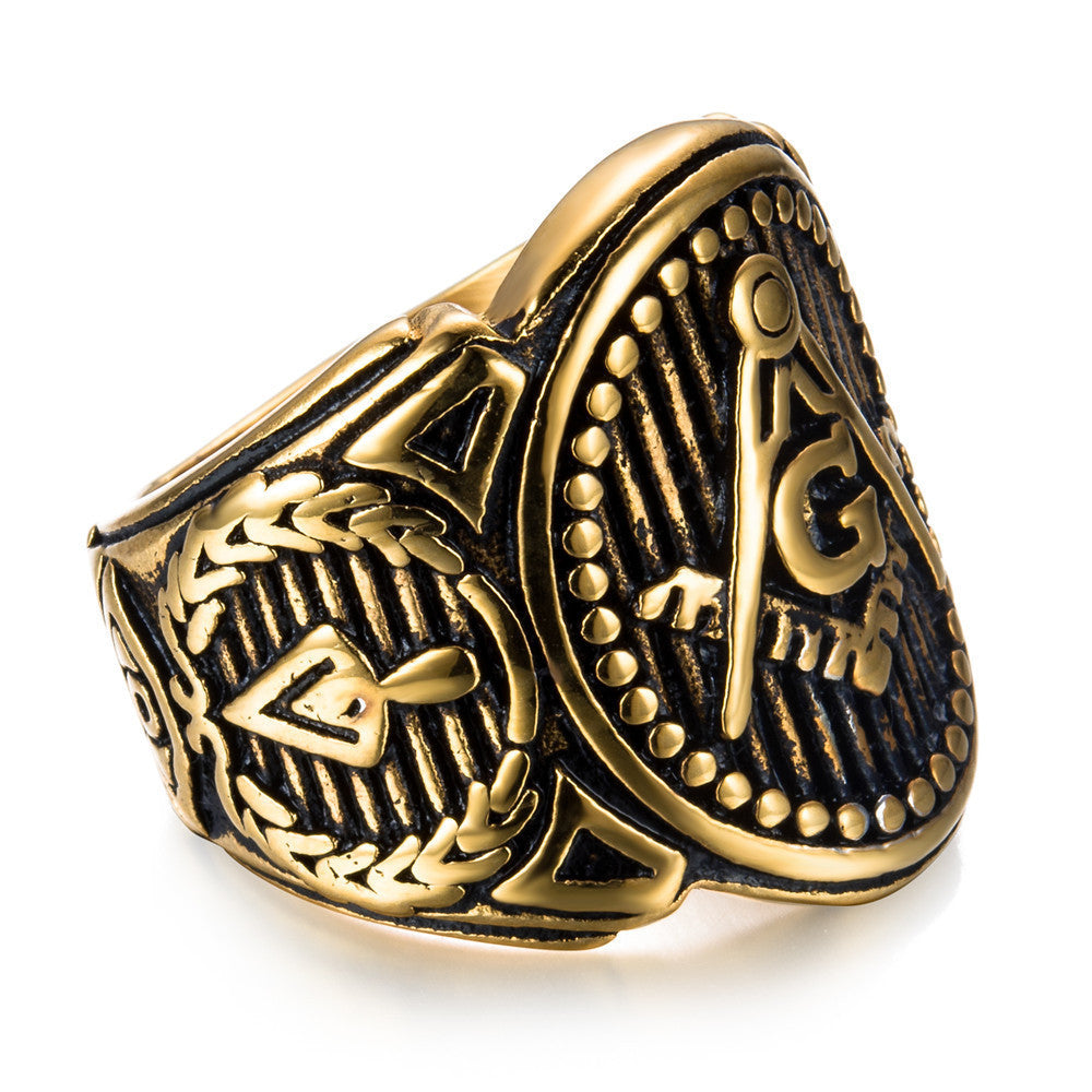 Vintage personality golden masonic ring